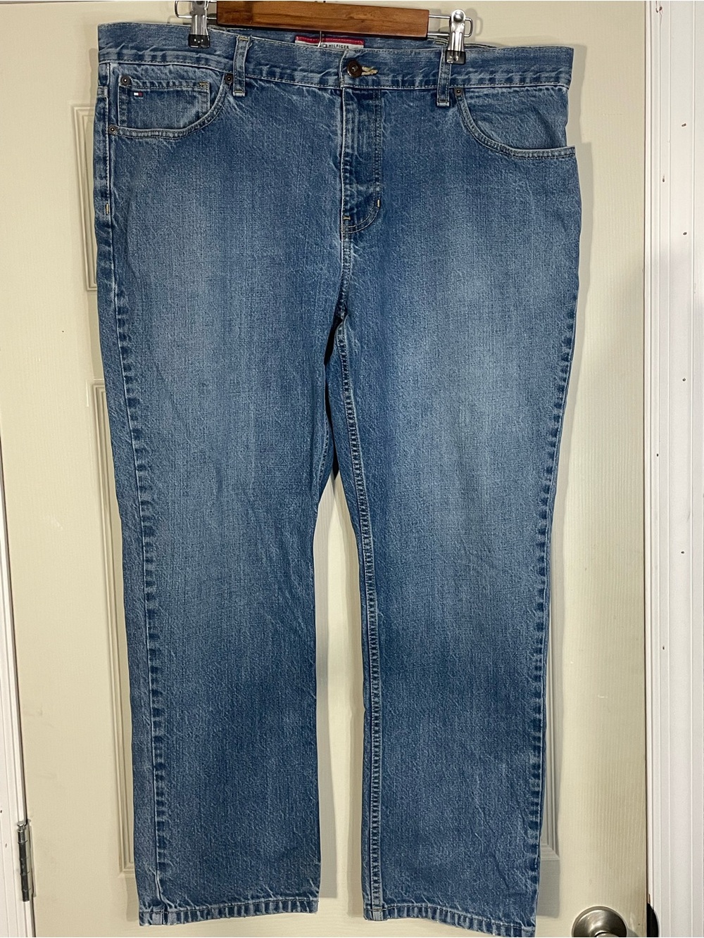 Tommy Hilfiger Jeans Mens 40 X 30 Classic Slim Fit Mid Rise